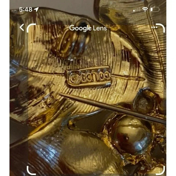 Vintage Cadoro Flower with Pearls Gold Tone Brooch Pin 2.5" Estate Signed - Picture 5 of 5